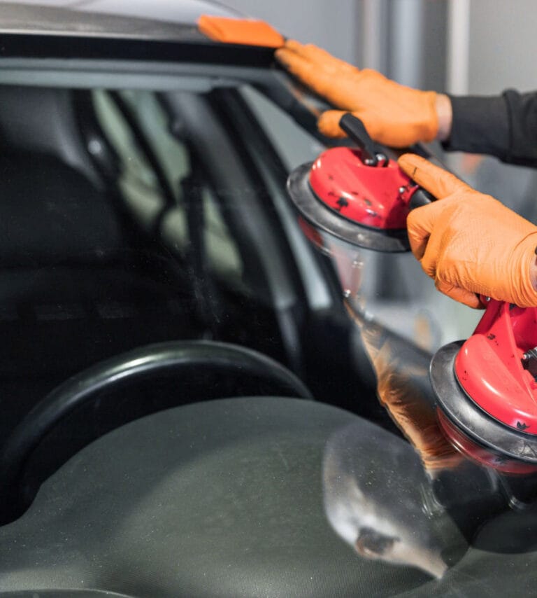 remplacement pare-brise automobile